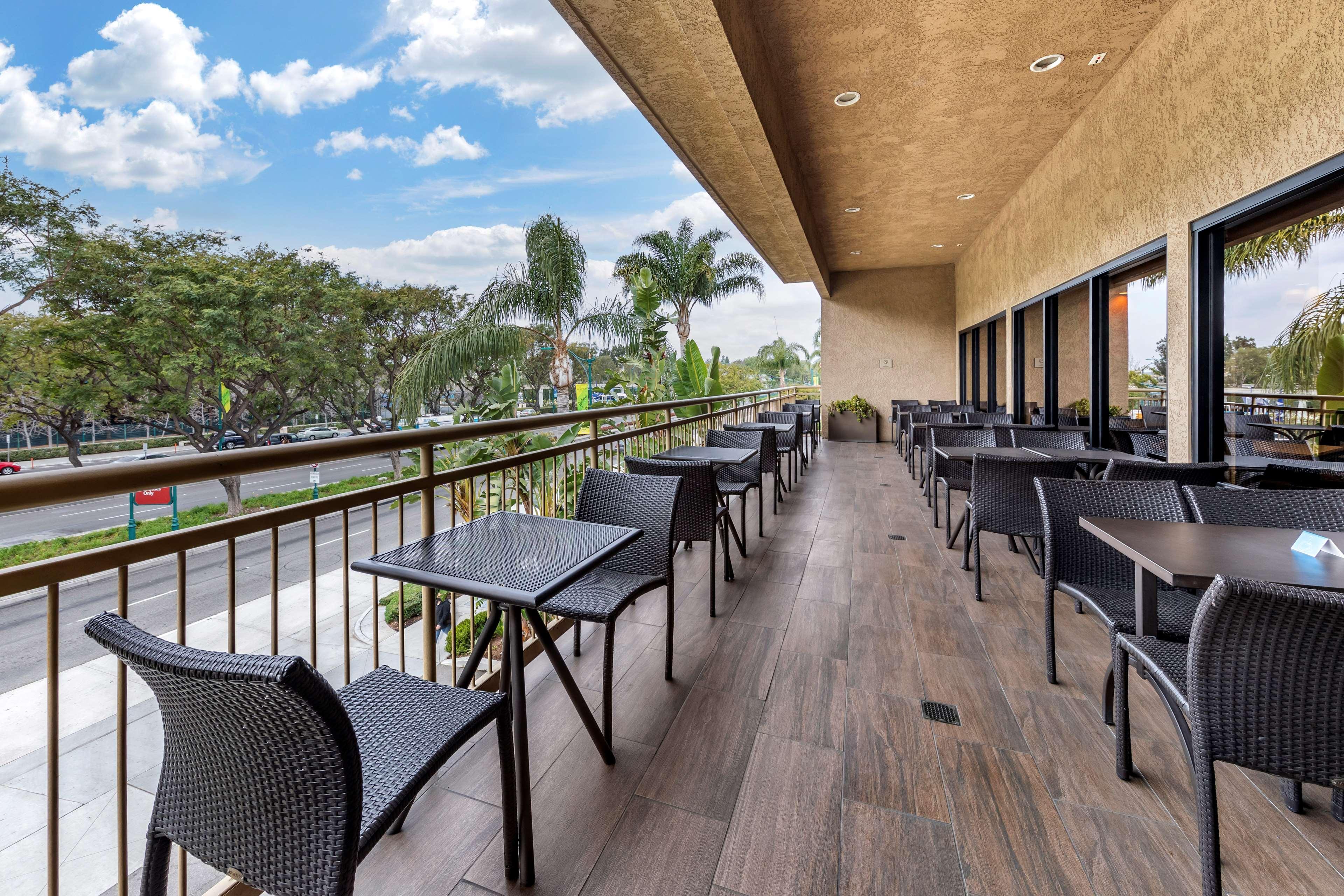 Best Western Plus Anaheim Inn Exterior photo