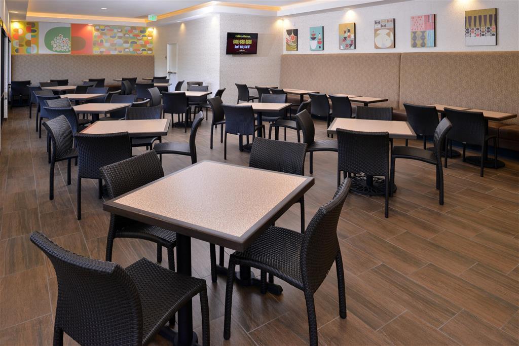 Best Western Plus Anaheim Inn Restaurant photo
